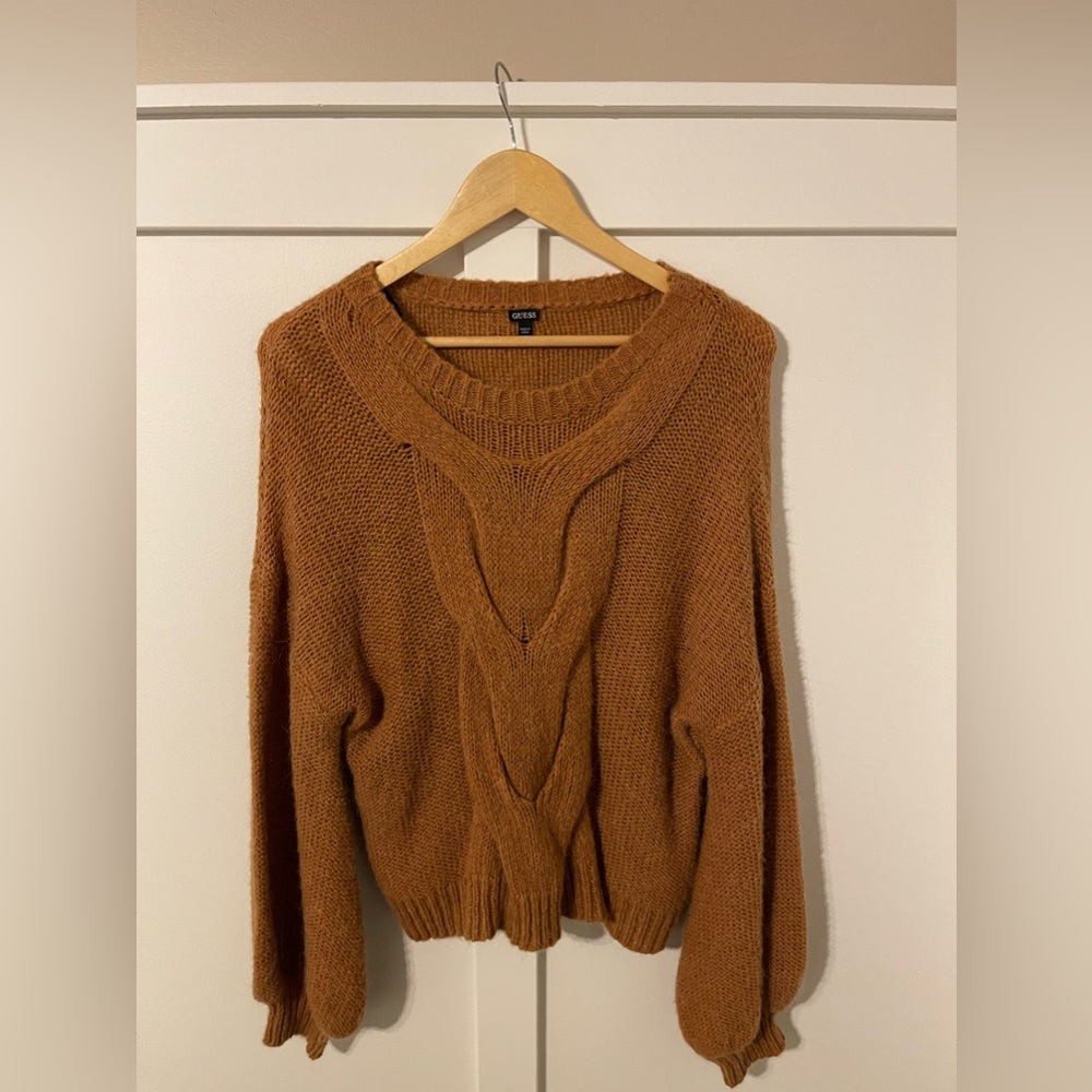 Women’s Small knit guess sweater - like new